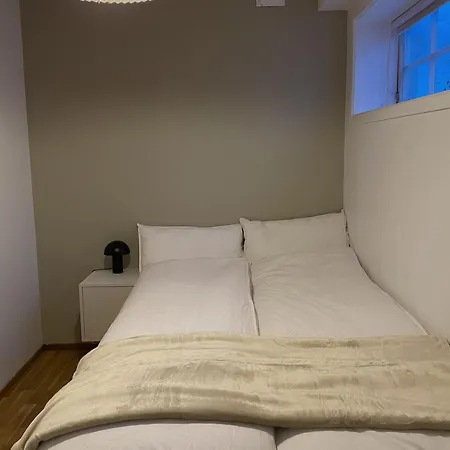 Central Apartment With Free Parking Tromsø Esterno foto