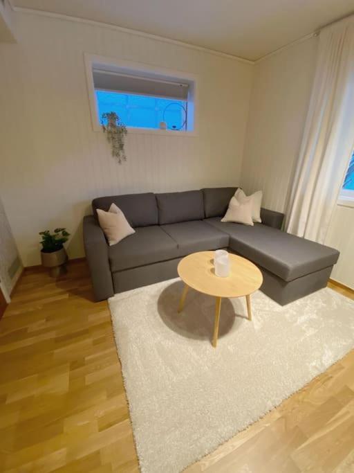 With Free Parking Apartment
